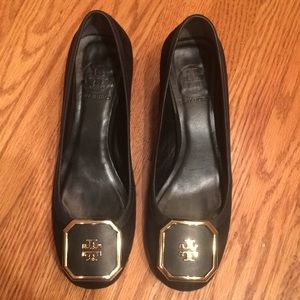Tory Burch Lawrie Suede Pump sz 7